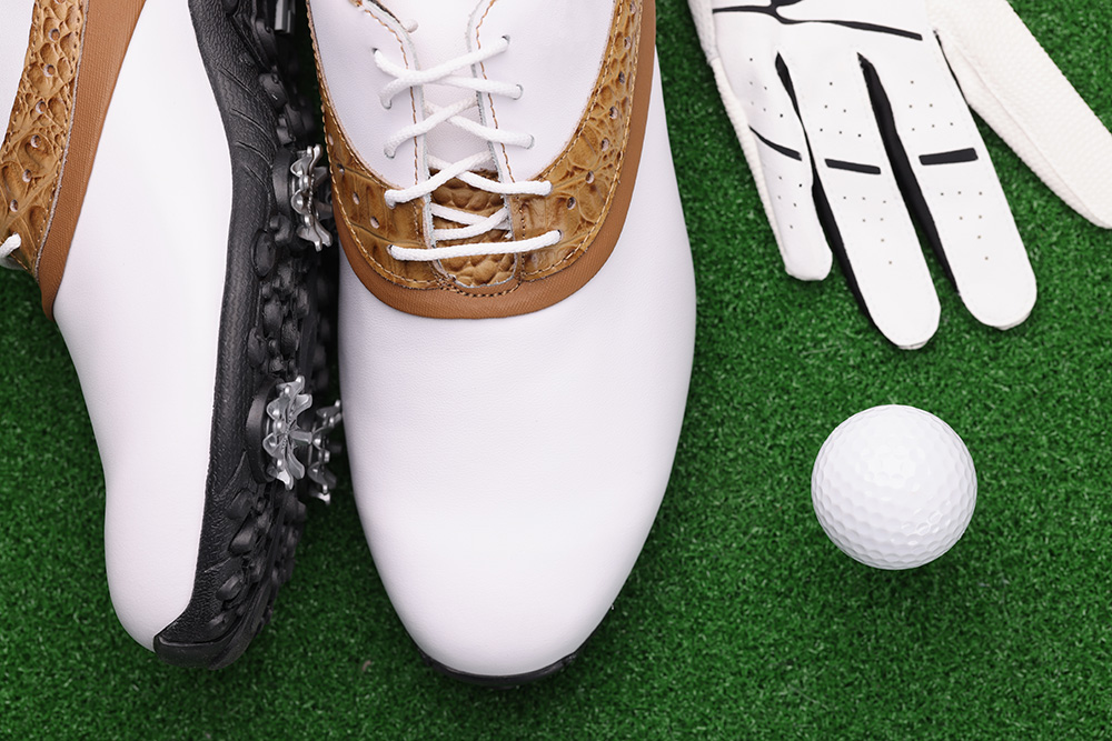 Importancia de la suela  de los zapatos de golf